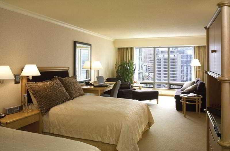 Pan Pacific Vancouver Room photo